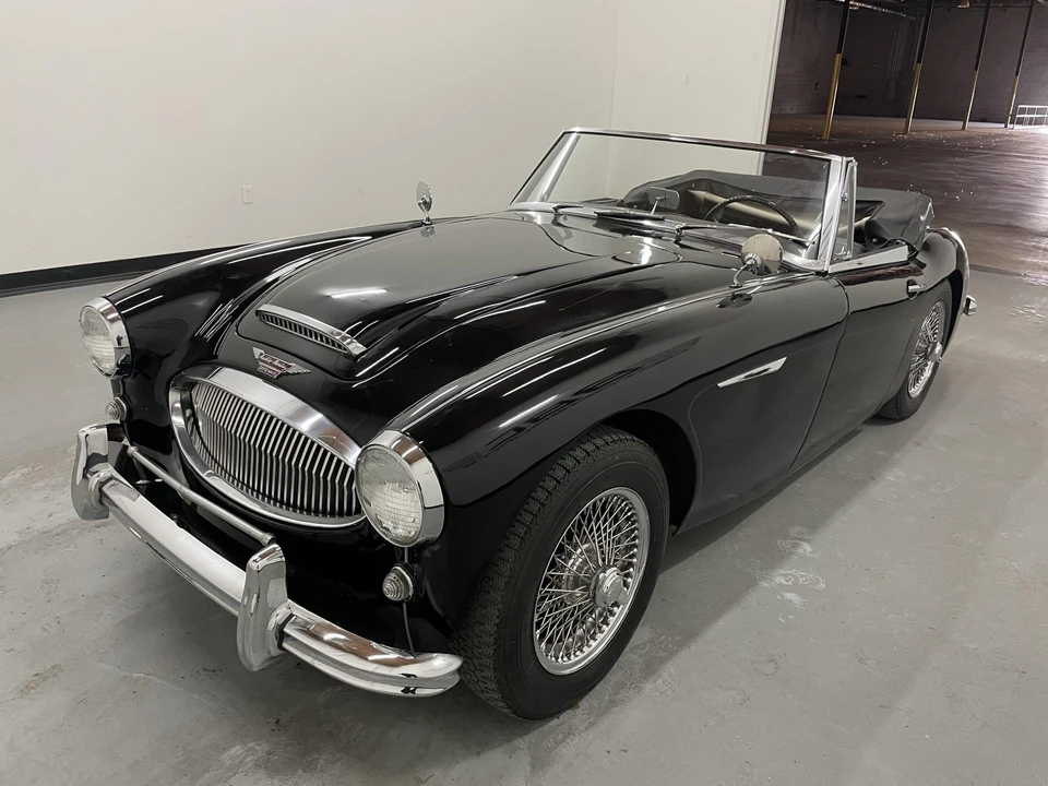 1963 Austin-Healey 3000 Mark II - Image 2 of 31