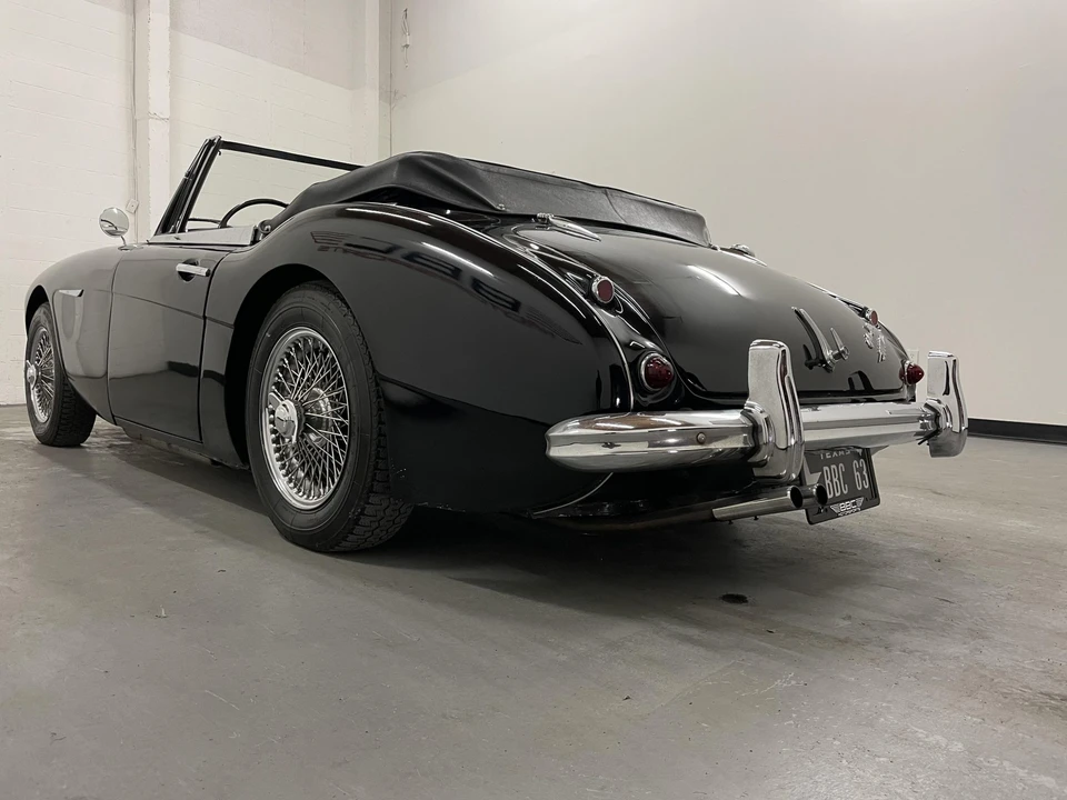 1963 Austin-Healey 3000 Mark II - Image 14 of 31