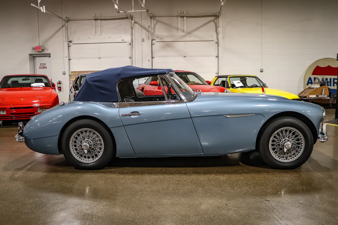 1963 Austin-Healey 3000 Mark II - Image 28 of 31