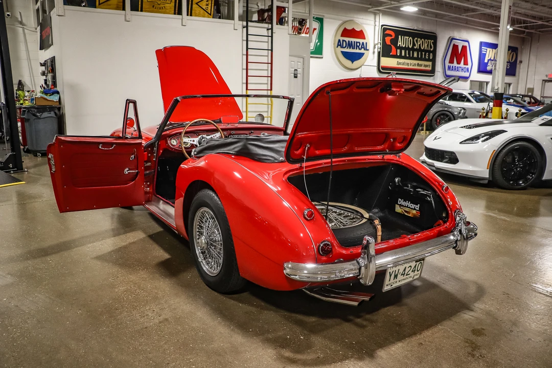 1963 Austin-Healey 3000 Mark II - Image 24 of 31
