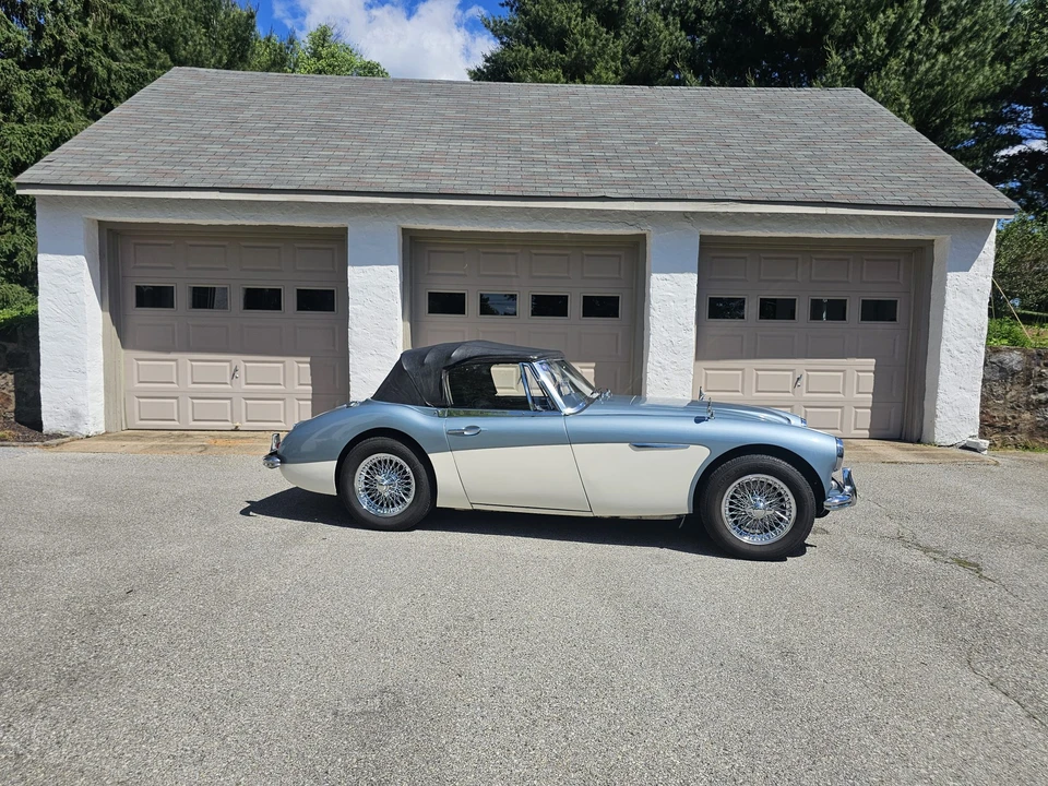 1963 Austin-Healey 3000 Mark II - Image 25 of 31