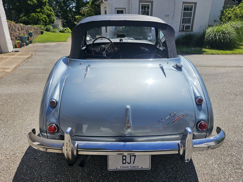 1963 Austin-Healey 3000 Mark II - Image 17 of 31