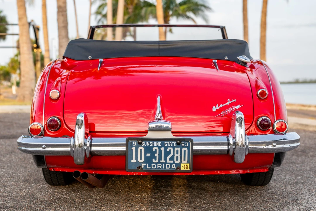 1963 Austin-Healey 3000 Mark II - Image 4 of 31