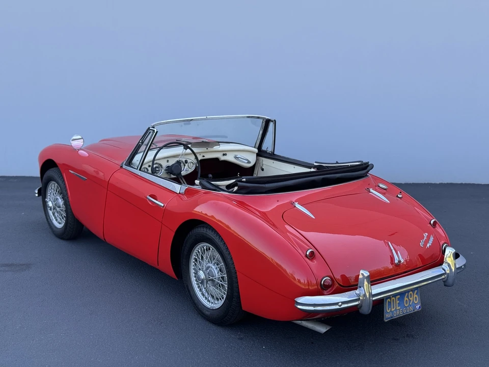 1963 Austin-Healey 3000 Mark II - Image 15 of 31