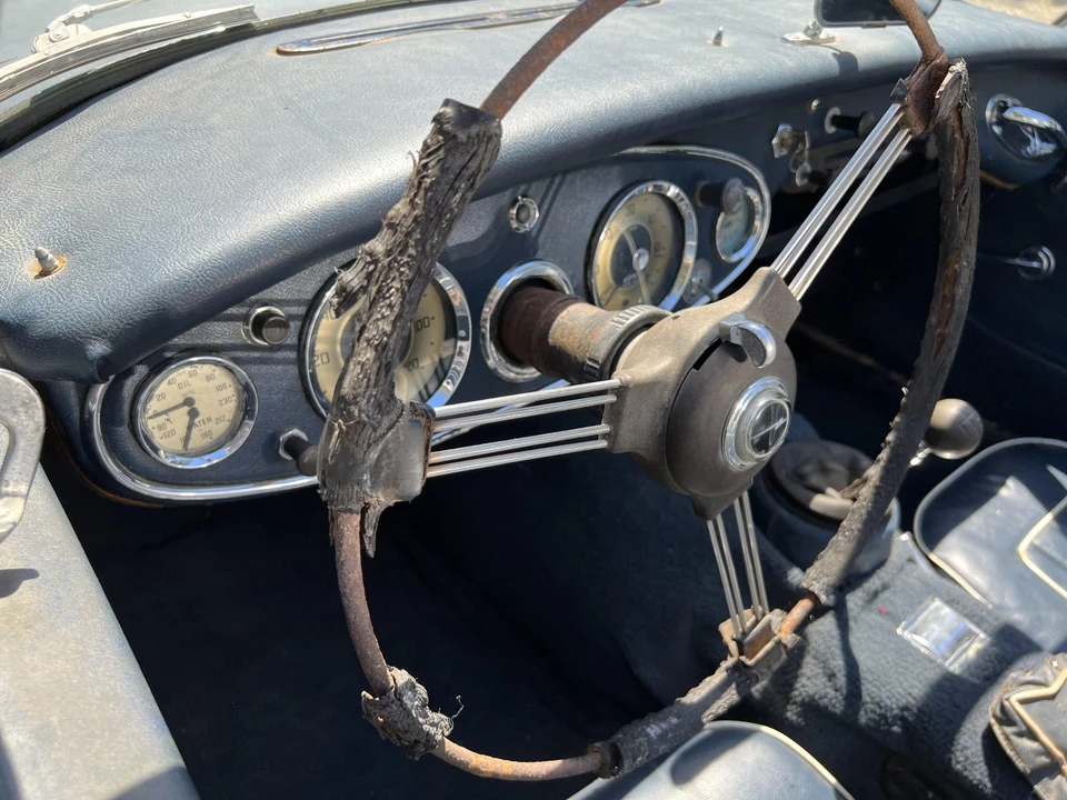 1963 Austin-Healey 3000 Mark II - Image 20 of 31