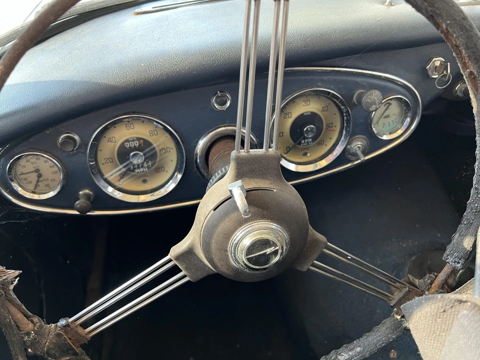 1963 Austin-Healey 3000 Mark II - Image 21 of 31
