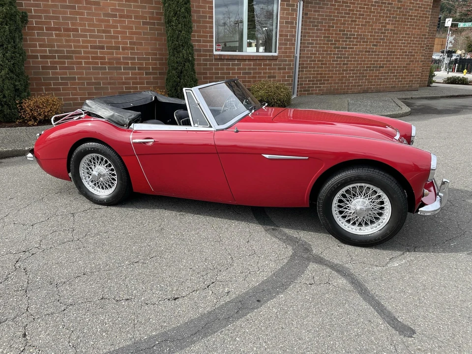 1963 Austin-Healey 3000 Mark II - Image 16 of 31