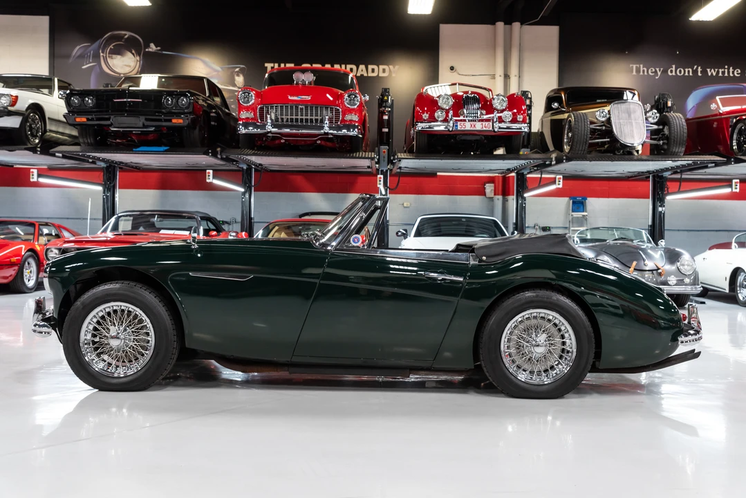 1963 Austin-Healey 3000 Mark II - Image 14 of 31
