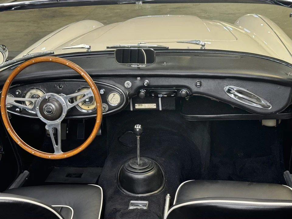 1963 Austin-Healey 3000 Mark II - Image 20 of 28