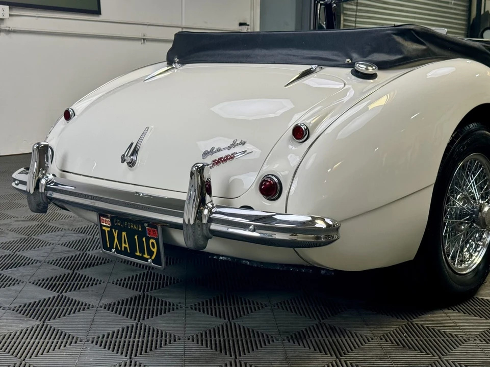 1963 Austin-Healey 3000 Mark II - Image 12 of 28
