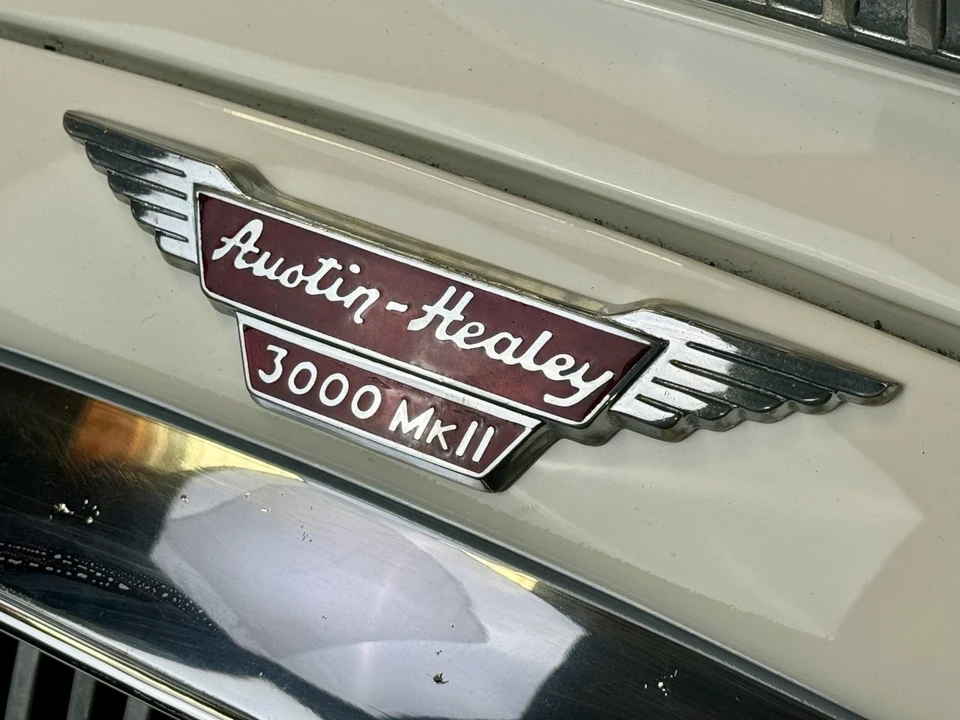 1963 Austin-Healey 3000 Mark II - Image 16 of 28
