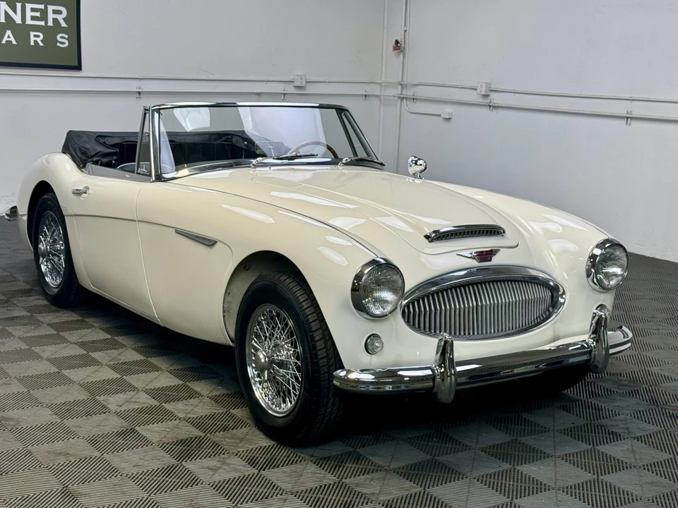 1963 Austin-Healey 3000 Mark II - Image 2 of 28