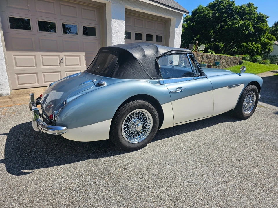 1963 Austin-Healey 3000 Mark II - Image 14 of 31