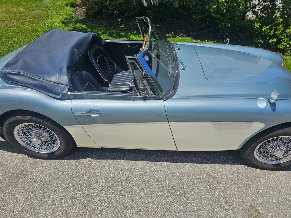 1963 Austin-Healey 3000 Mark II - Image 17 of 31