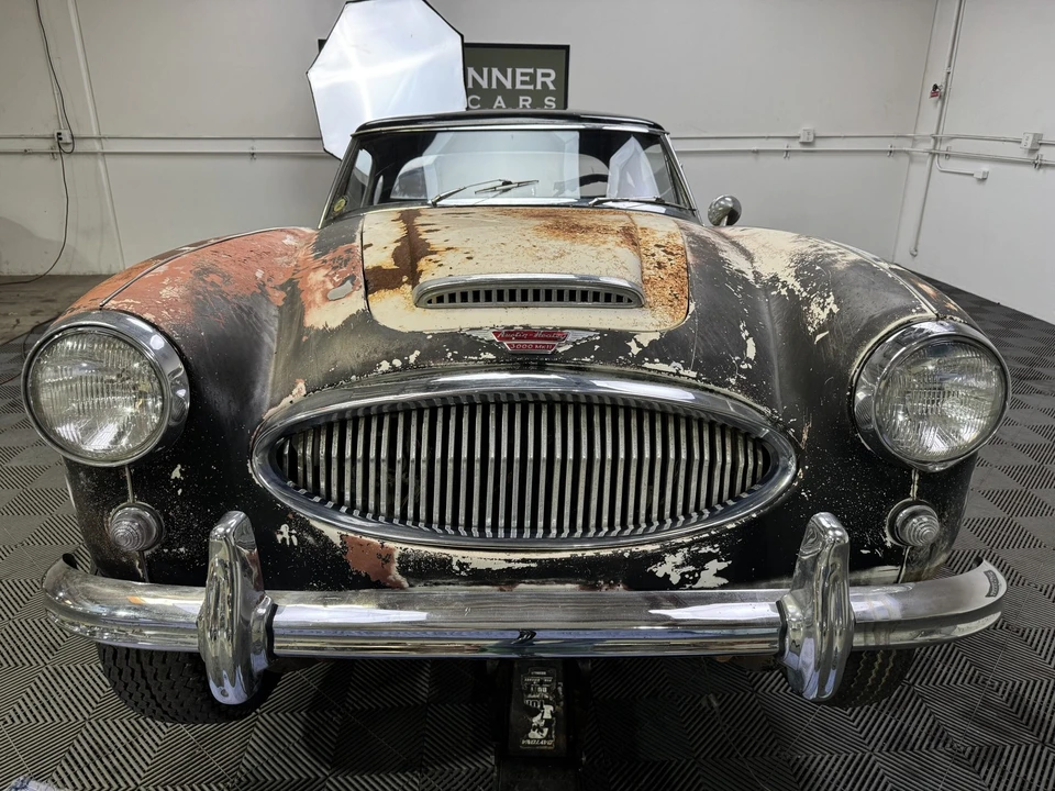 1963 Austin-Healey 3000 Mark II - Image 4 of 31
