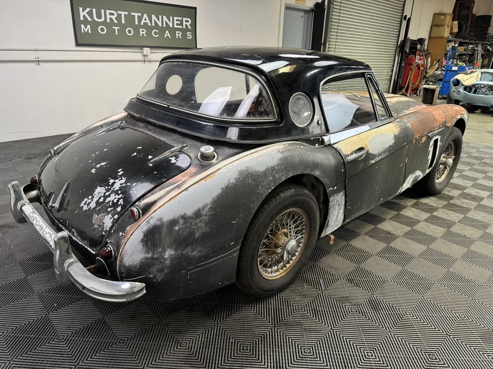 1963 Austin-Healey 3000 Mark II - Image 15 of 31