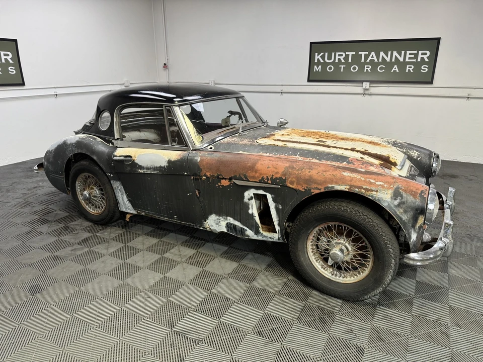 1963 Austin-Healey 3000 Mark II - Image 6 of 31
