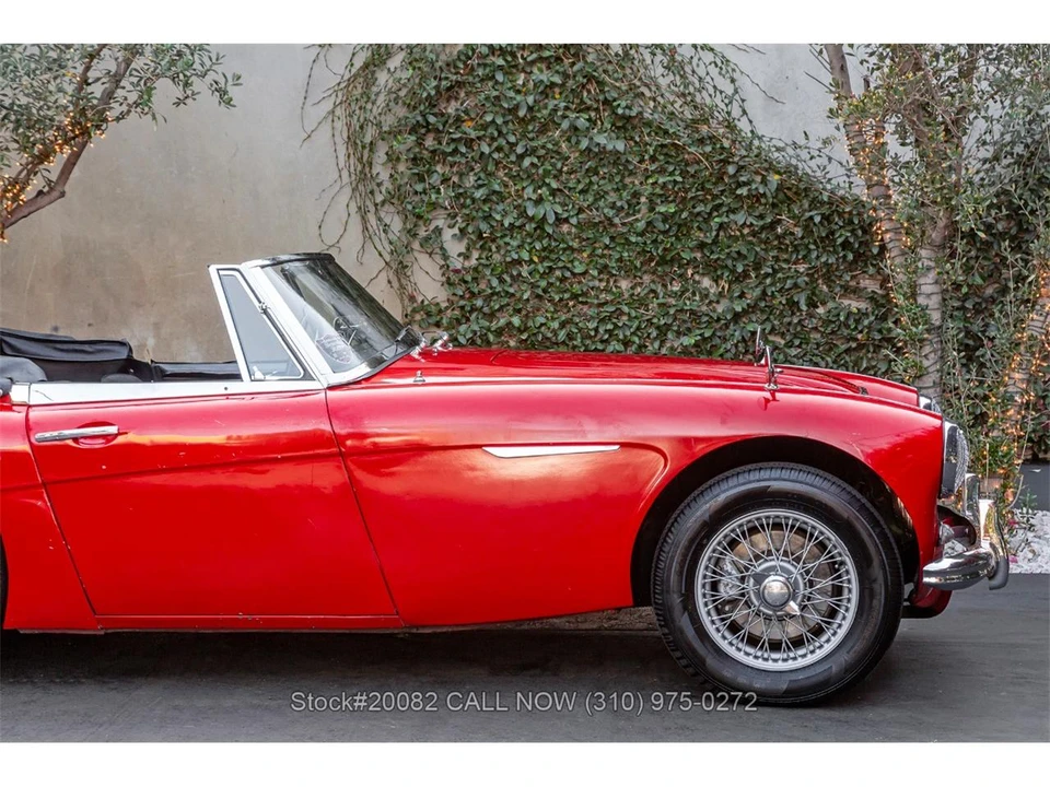 1963 Austin-Healey 3000 Mark II - Image 15 of 31