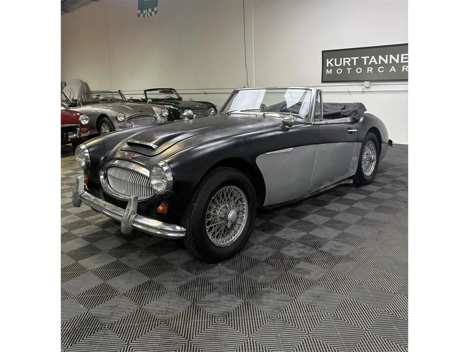 1963 Austin-Healey 3000 Mark II - Image 7 of 31