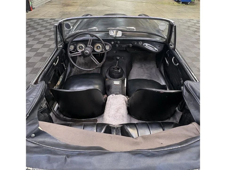 1963 Austin-Healey 3000 Mark II - Image 16 of 31
