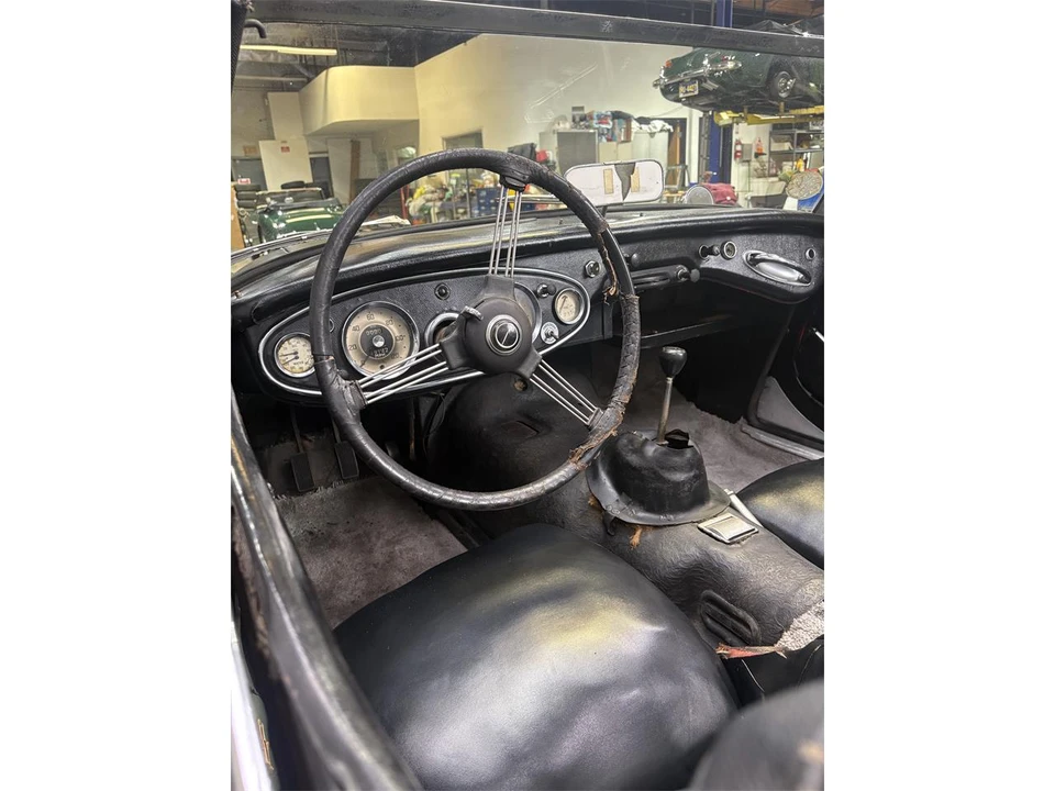 1963 Austin-Healey 3000 Mark II - Image 19 of 31