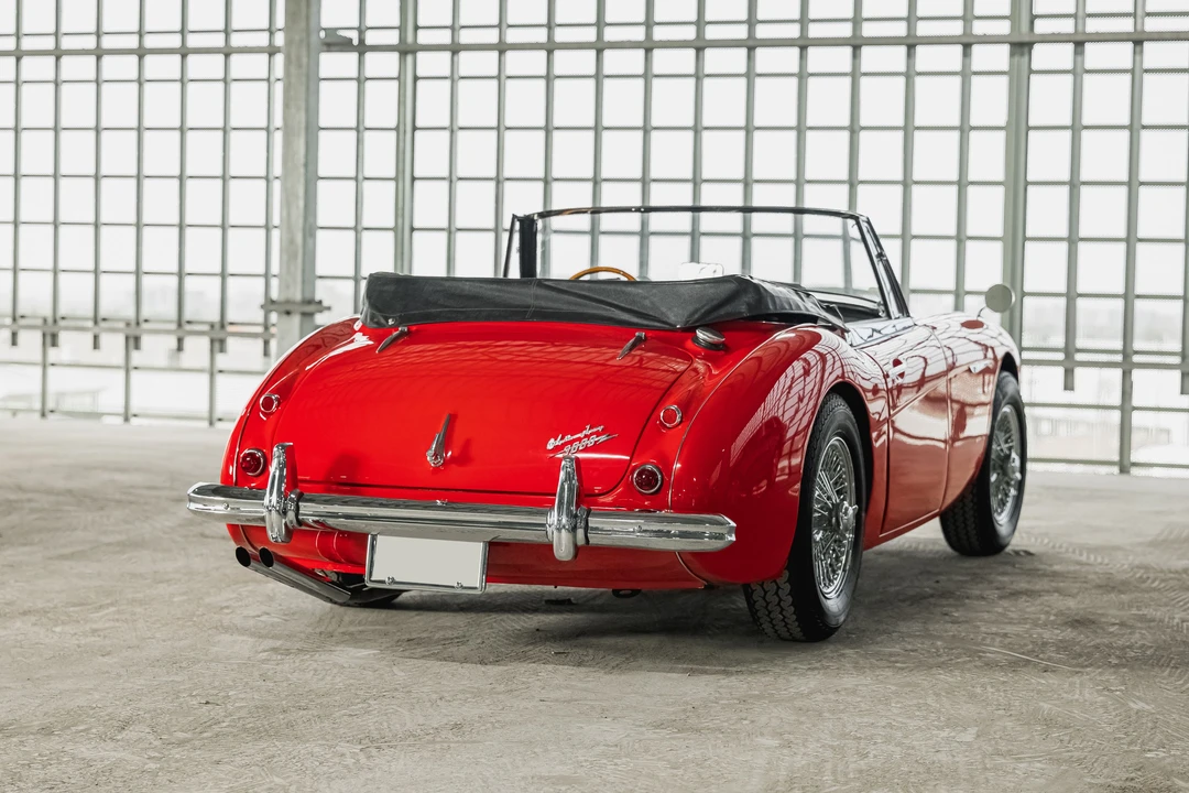 1963 Austin-Healey 3000 Mark II - Image 4 of 31