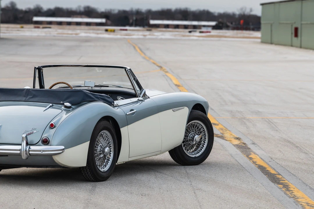 1963 Austin-Healey 3000 Mark II - Image 25 of 31