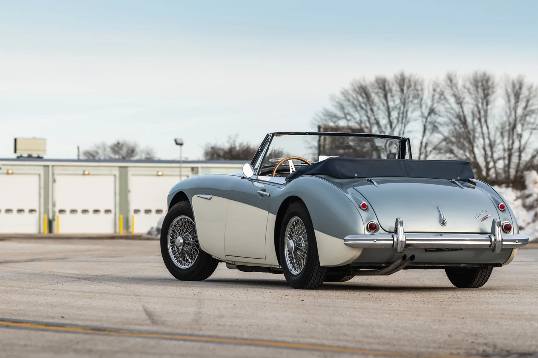 1963 Austin-Healey 3000 Mark II - Image 9 of 31