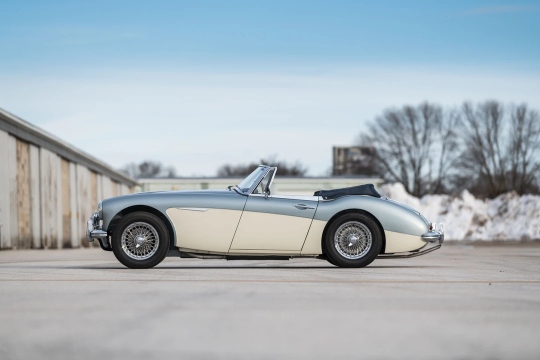 1963 Austin-Healey 3000 Mark II - Image 8 of 31