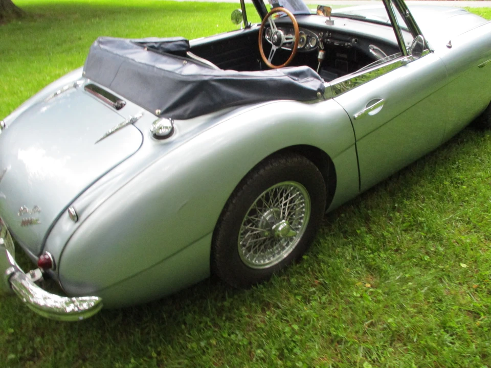 1963 Austin-Healey 3000 Mark II - Image 18 of 31