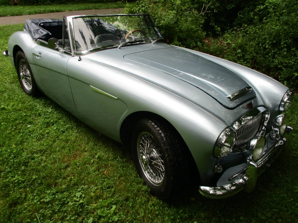 1963 Austin-Healey 3000 Mark II - Image 2 of 31