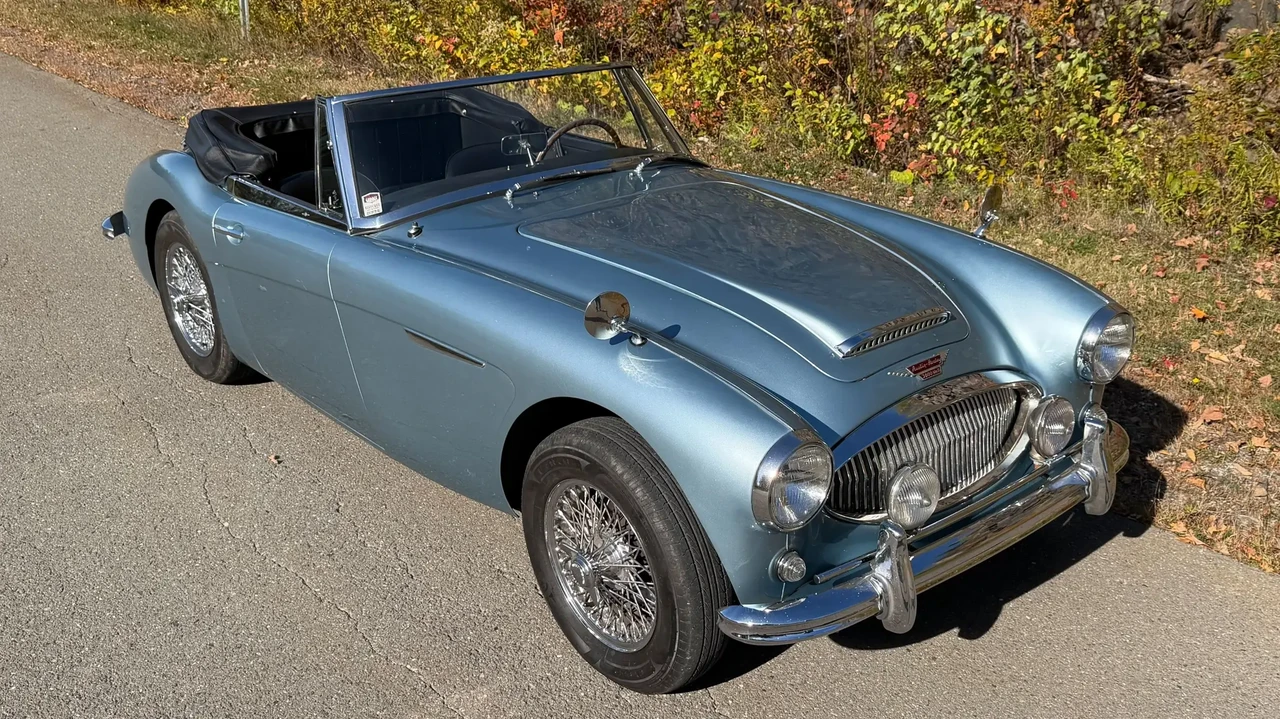 1963 Austin-Healey 3000 Mark II - Image 4 of 31