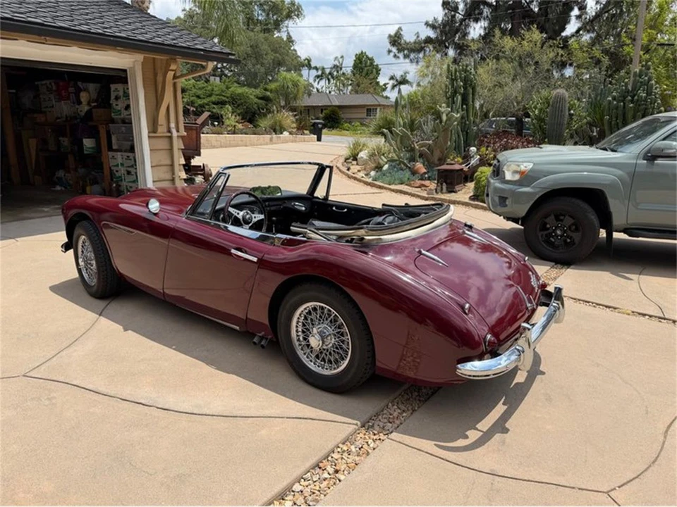 1963 Austin-Healey 3000 Mark II - Image 11 of 31