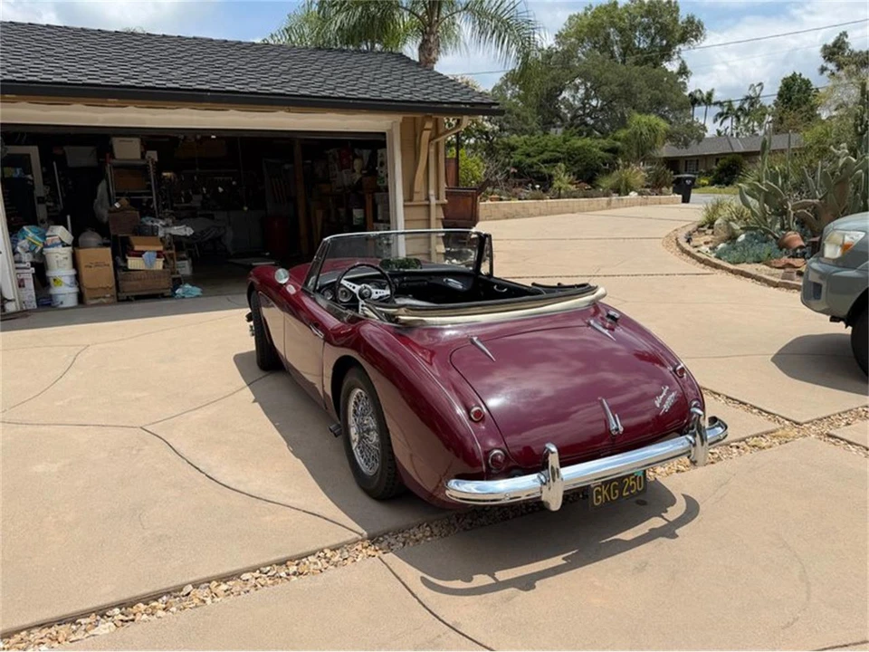 1963 Austin-Healey 3000 Mark II - Image 10 of 31