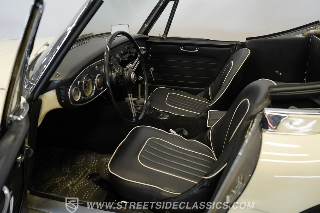 1963 Austin-Healey 3000 Mark II - Image 4 of 31