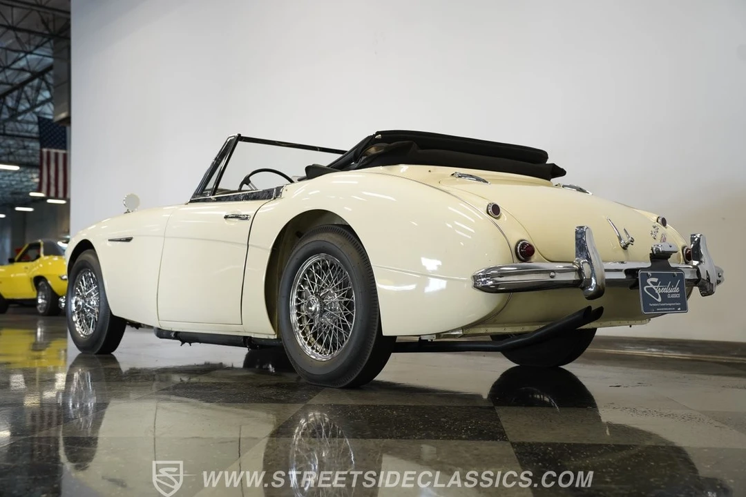 1963 Austin-Healey 3000 Mark II - Image 12 of 12