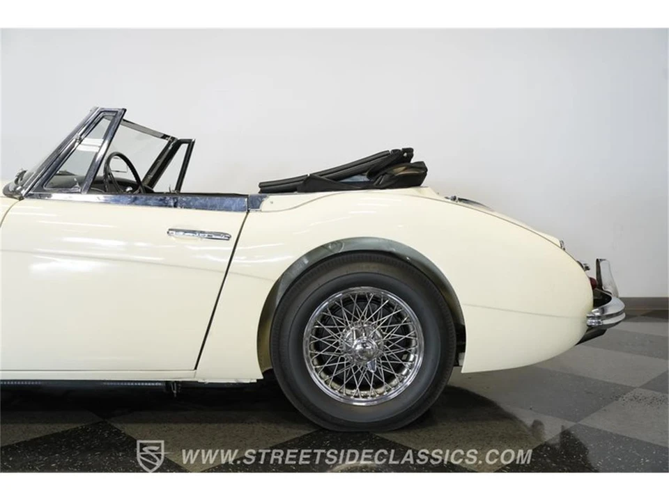 1963 Austin-Healey 3000 Mark II - Image 29 of 31