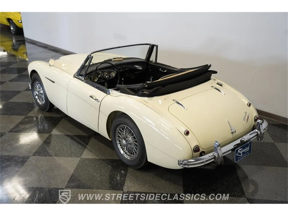 1963 Austin-Healey 3000 Mark II - Image 15 of 31