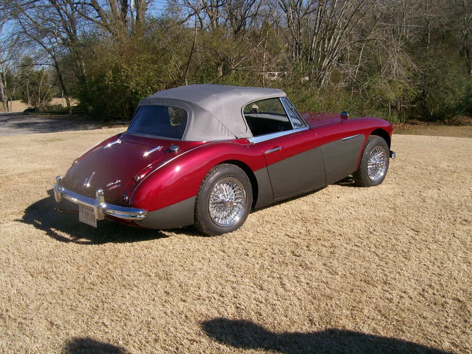 1963 Austin-Healey 3000 Mark II - Image 10 of 31