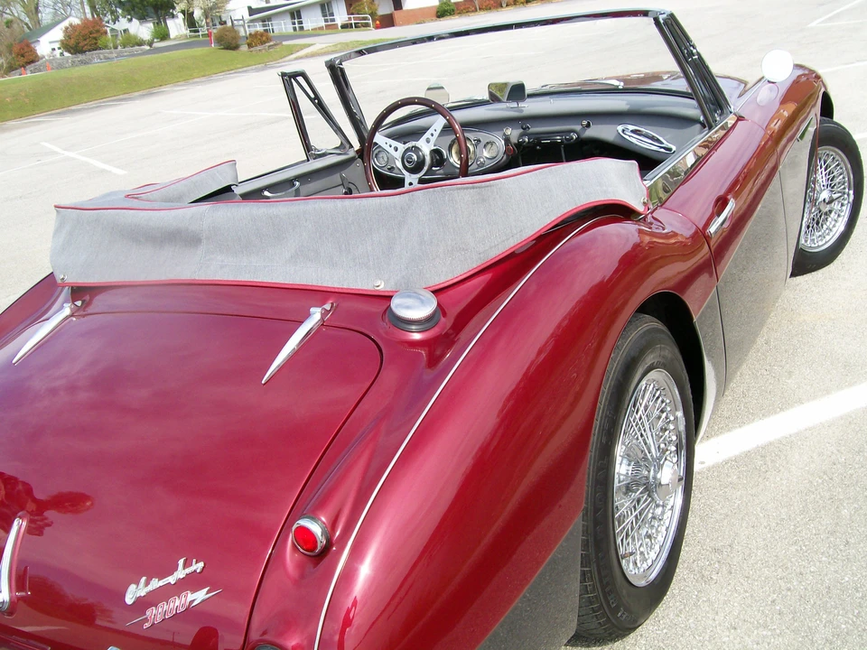 1963 Austin-Healey 3000 Mark II - Image 11 of 31