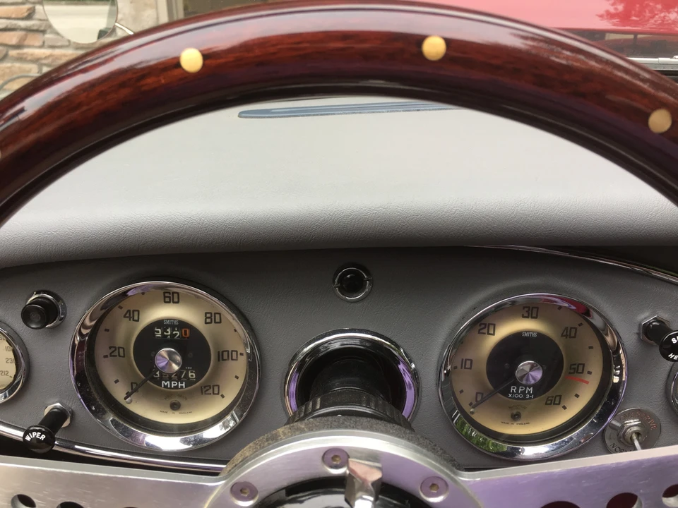 1963 Austin-Healey 3000 Mark II - Image 24 of 31