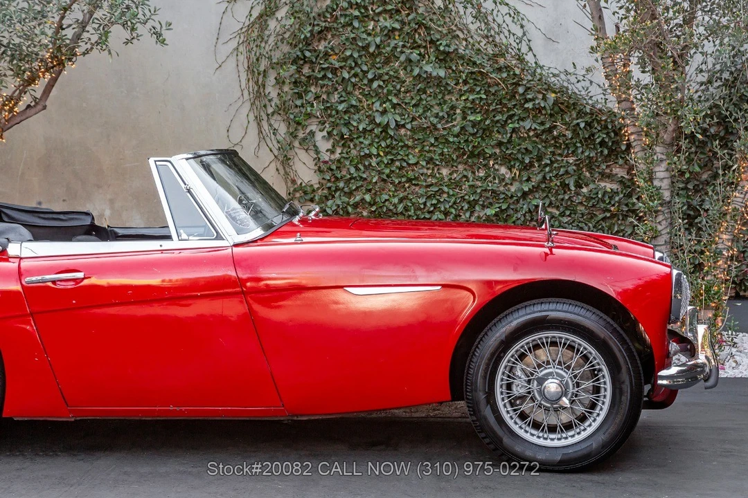 1963 Austin-Healey 3000 Mark II - Image 17 of 31