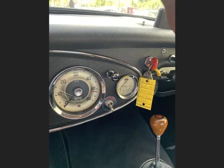 1963 Austin-Healey 3000 Mark II - Image 29 of 31