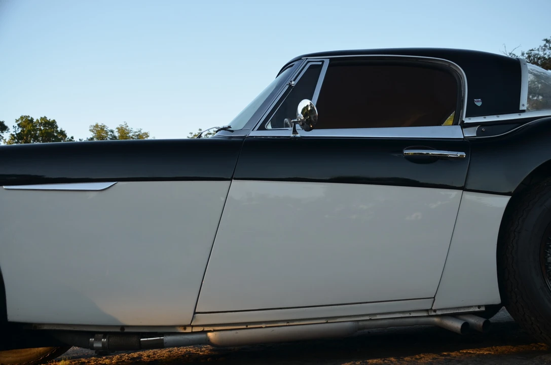 1963 Austin-Healey 3000 Mark II - Image 19 of 31