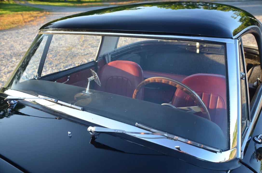 1963 Austin-Healey 3000 Mark II - Image 15 of 31