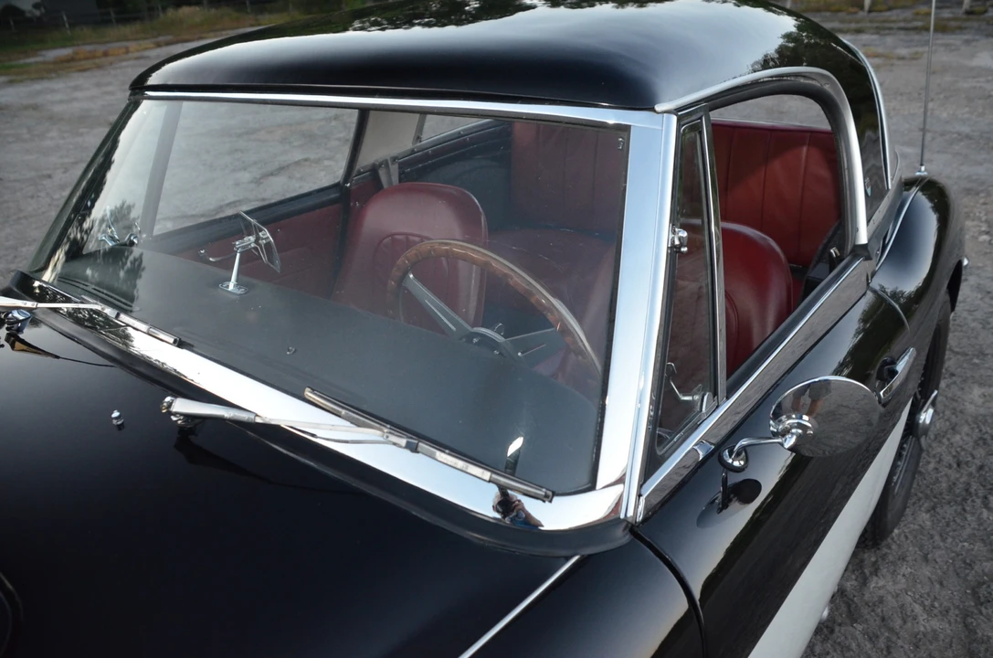 1963 Austin-Healey 3000 Mark II - Image 16 of 31