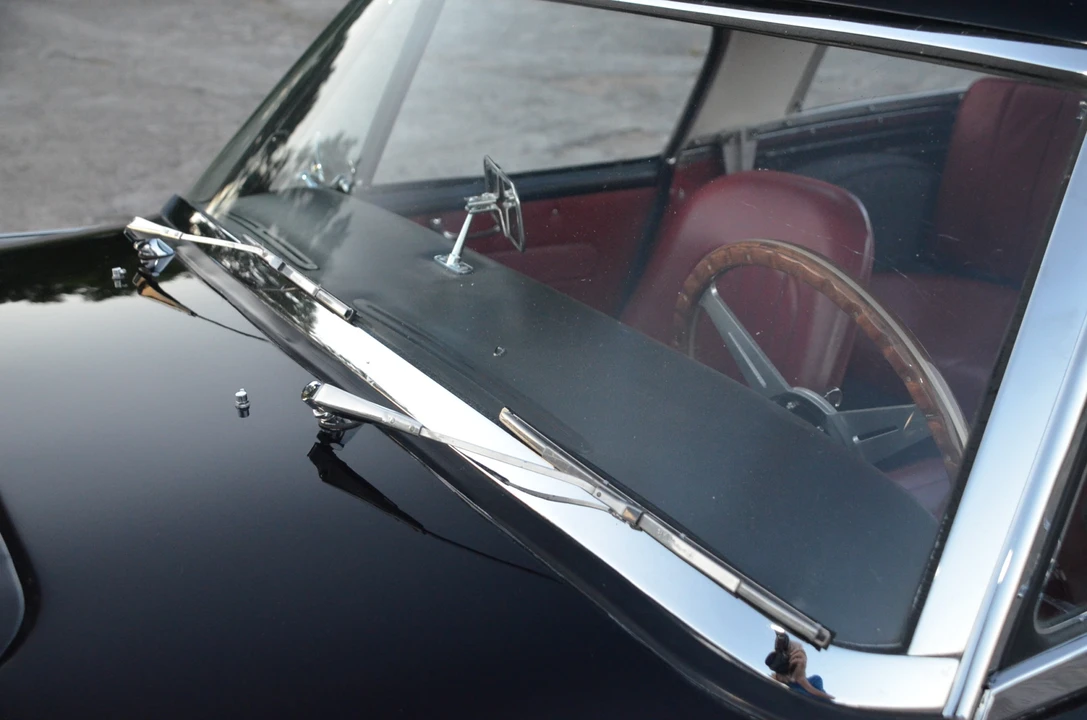 1963 Austin-Healey 3000 Mark II - Image 17 of 31