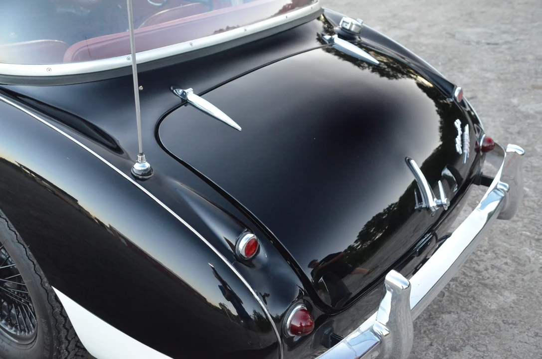 1963 Austin-Healey 3000 Mark II - Image 25 of 31