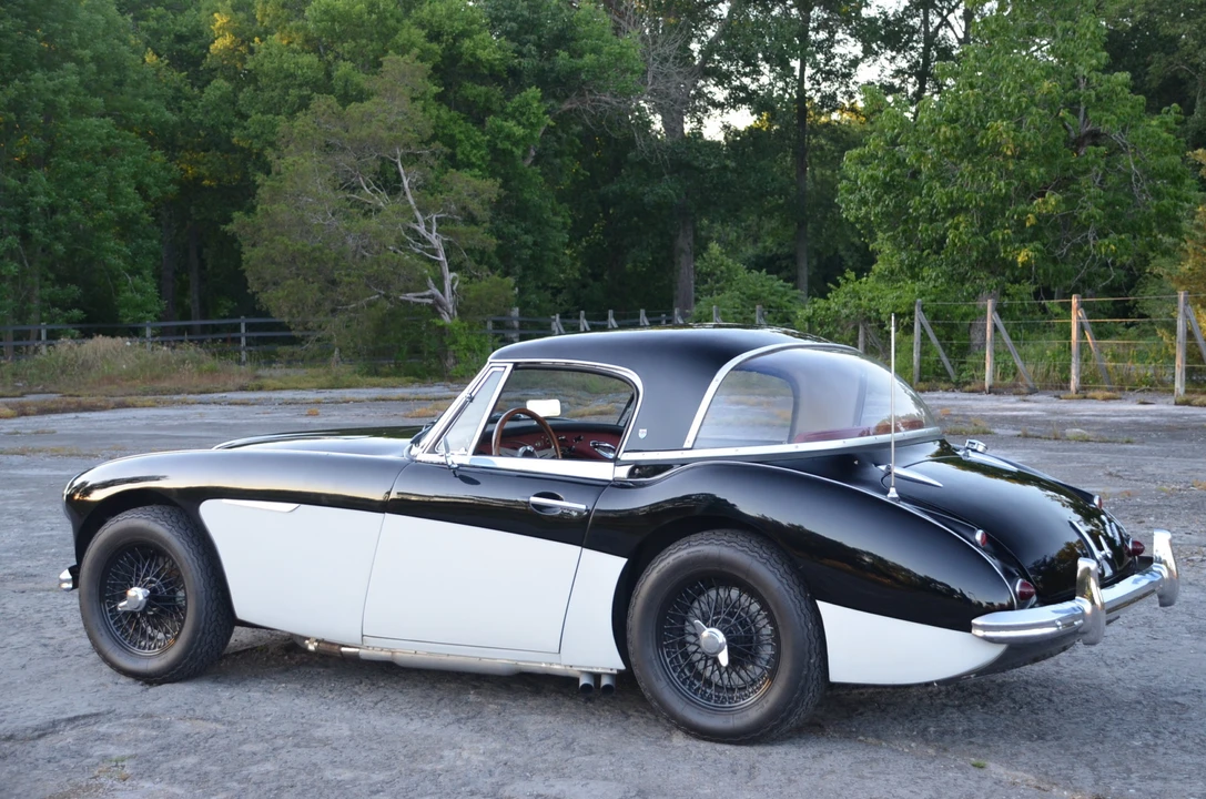 1963 Austin-Healey 3000 Mark II - Image 4 of 31