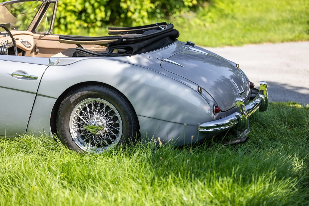 1963 Austin-Healey 3000 Mark II - Image 27 of 31